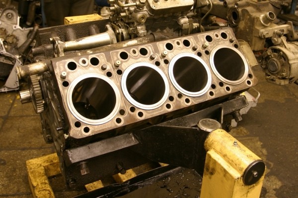 СТО по ремонту грузовых двигателей изображение 8