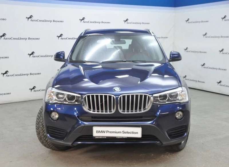 Передняя часть BMW X3 второго поколения. Источник фото auto.ru