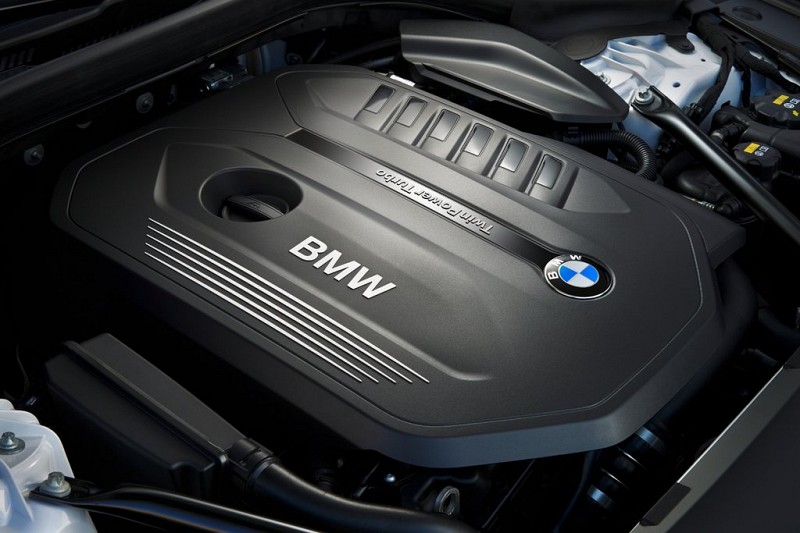 Двигатель модели BMW 640i Gran Turismo. Источник фото aqtom.ru