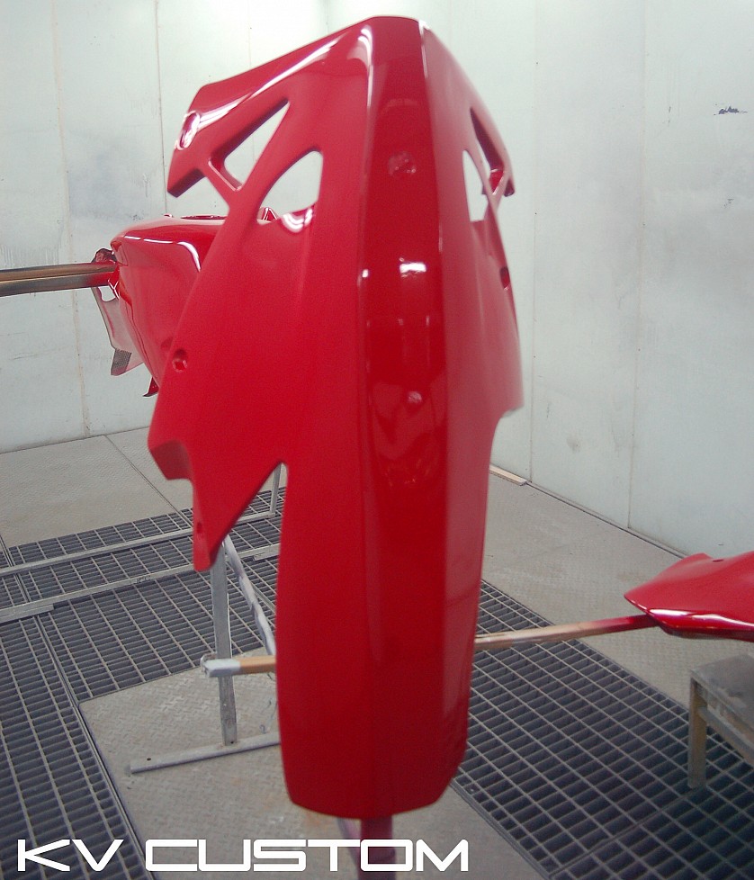 Покраска пластика мотоцикла Suzuki изображение 3