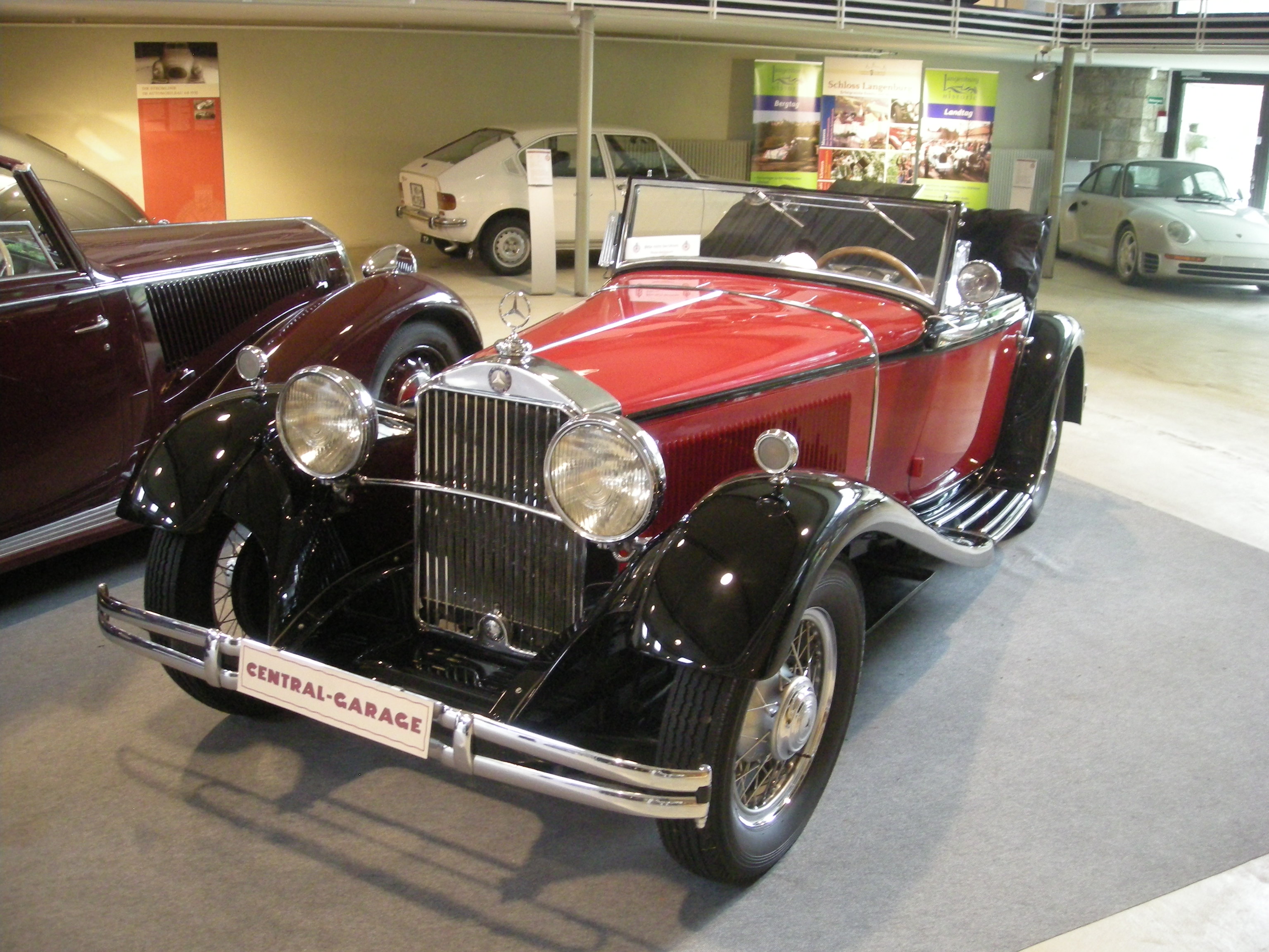 Mercedes Benz Mannheim 370