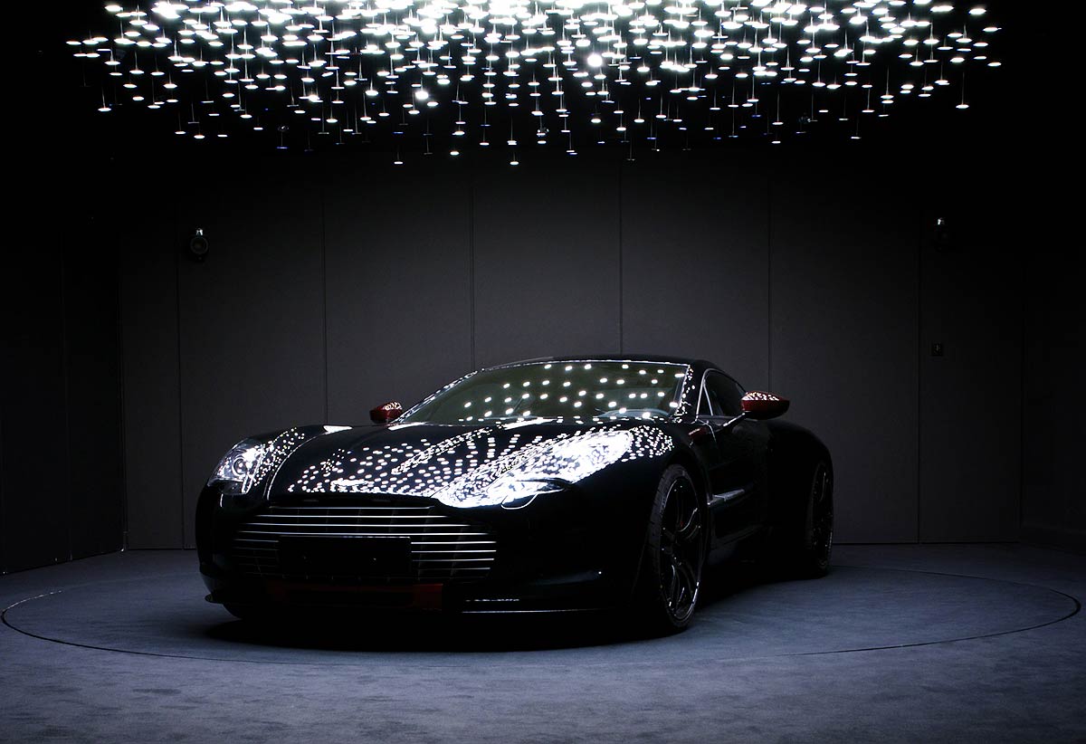 Машина на каждый. Aston Martin one-77 Black. Aston Martin one-77 чёрная. Астон Мартин самый дорогой. Aston Martin 1/10.